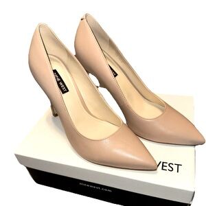Nine West 7.5 heels